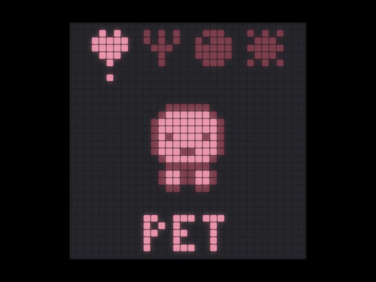 The pixel pet screen showing the pet and its status icons